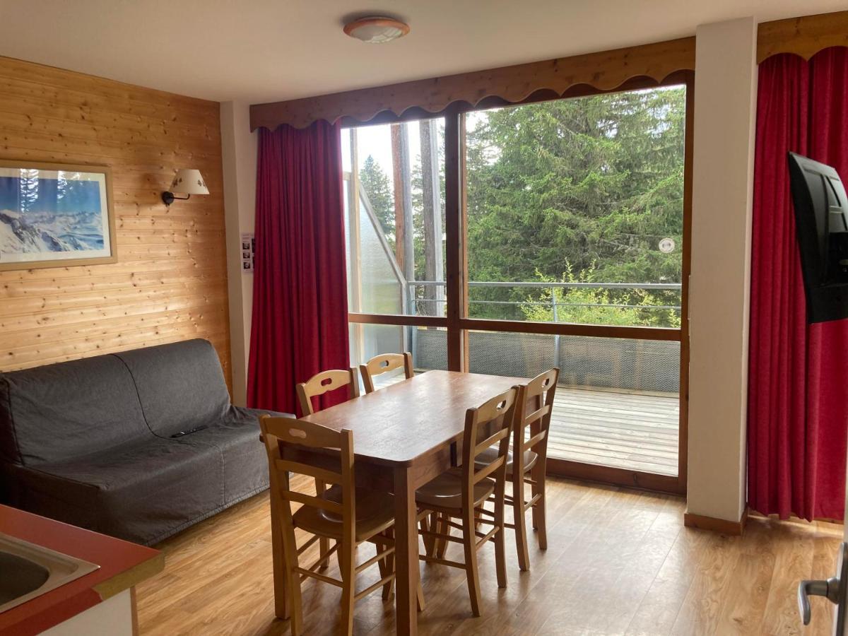 Appartement Pied Des Pistes, Terrasse Wifi Et Parking Chamrousse Bagian luar foto